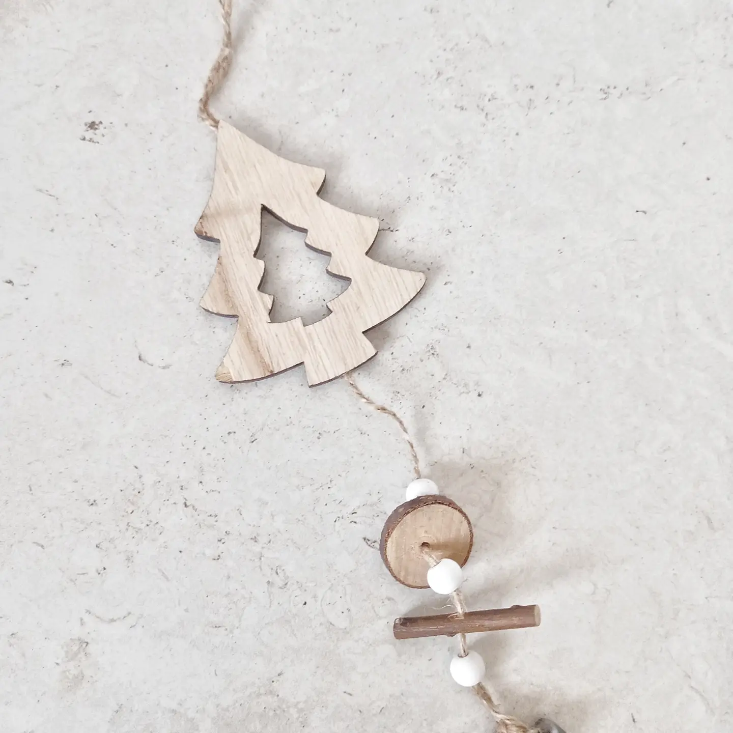 Tree Garland-Tree shape - MERUTI CONCEPT STORE